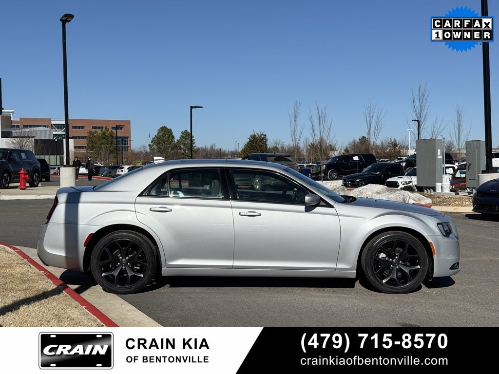 2023 Chrysler 300 S - PANORAMIC SUNROOF / CARFAX ONE OWNER