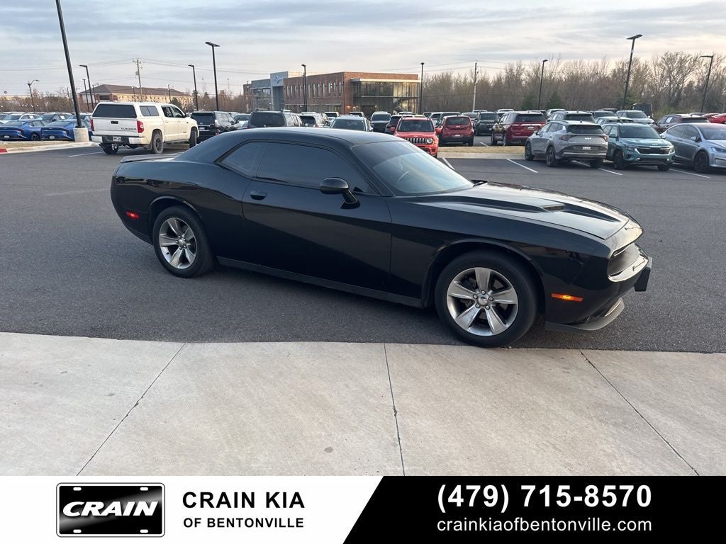 2015 Dodge Challenger SXT