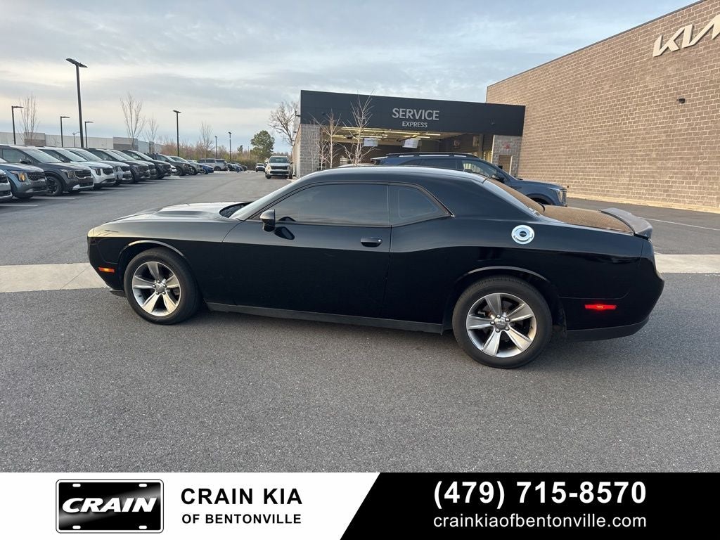 2015 Dodge Challenger SXT