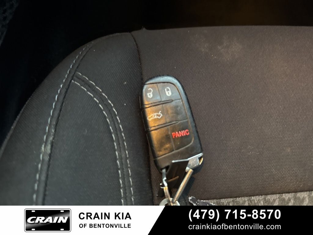 2015 Dodge Challenger SXT