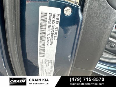 2021 Chrysler Pacifica Touring - CARFAX ONE OWNER