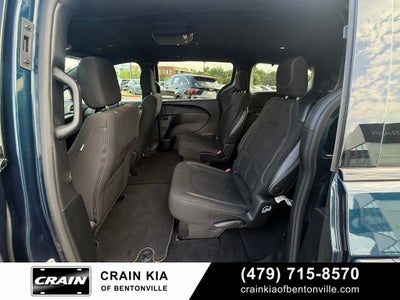 2021 Chrysler Pacifica Touring - CARFAX ONE OWNER