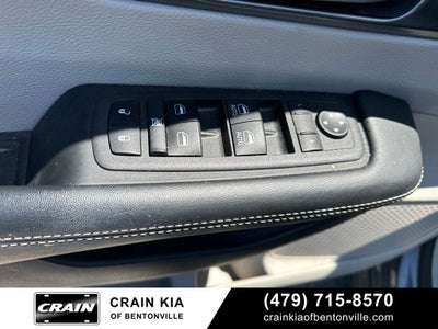 2022 Chrysler Pacifica Hybrid Touring L - CLEAN CARFAX / ONE OWNER