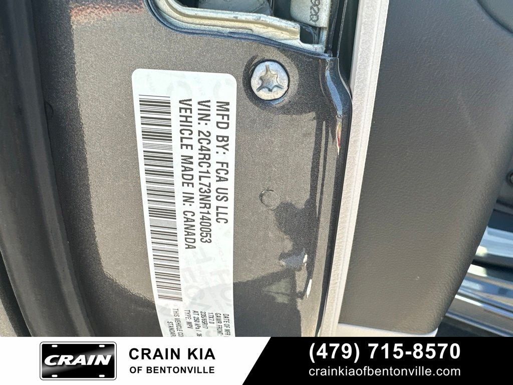 2022 Chrysler Pacifica Hybrid Touring L - CLEAN CARFAX / ONE OWNER