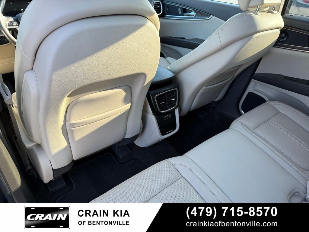 2020 Lincoln Nautilus Reserve - AWD / PANORAMIC SUNROOF / CLEAN CARFAX