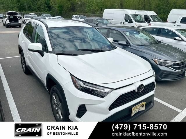2024 Toyota RAV4 XLE - CARFAX ONE OWNER