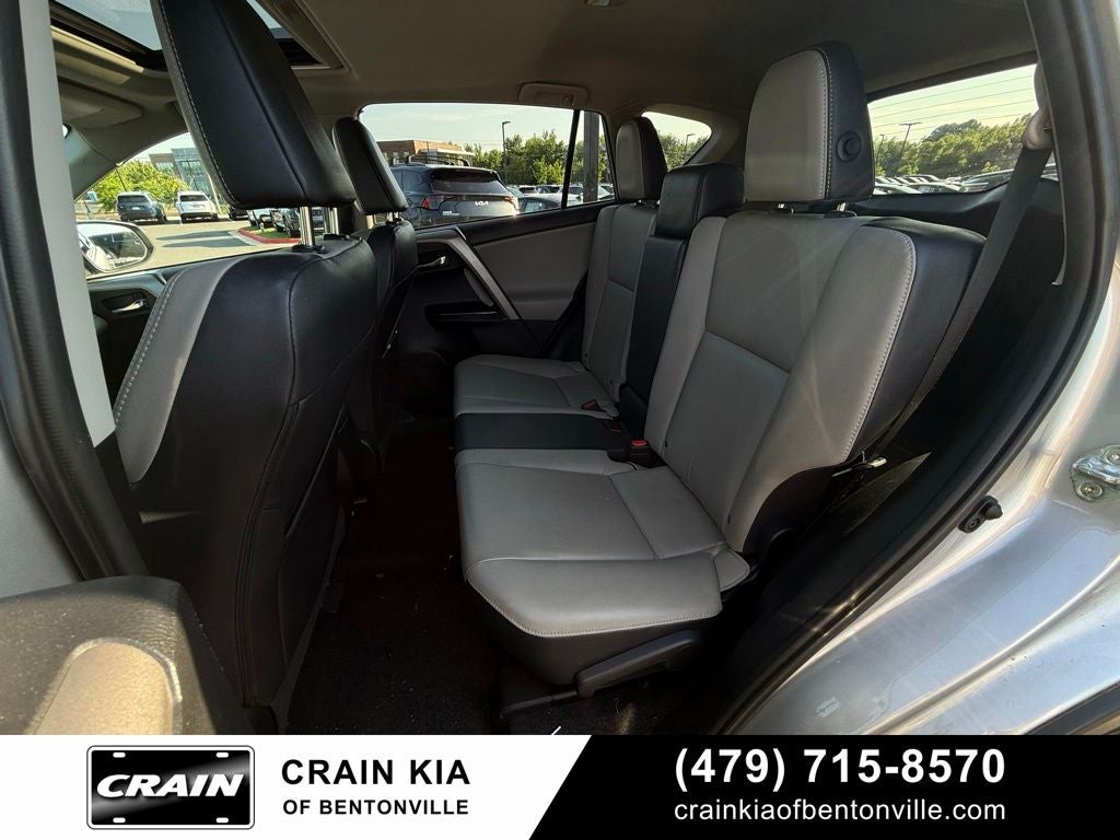 2016 Toyota RAV4 Limited - SUNROOF