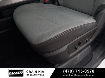 2024 RAM 2500 Big Horn - 4WD / CARFAX ONE OWNER