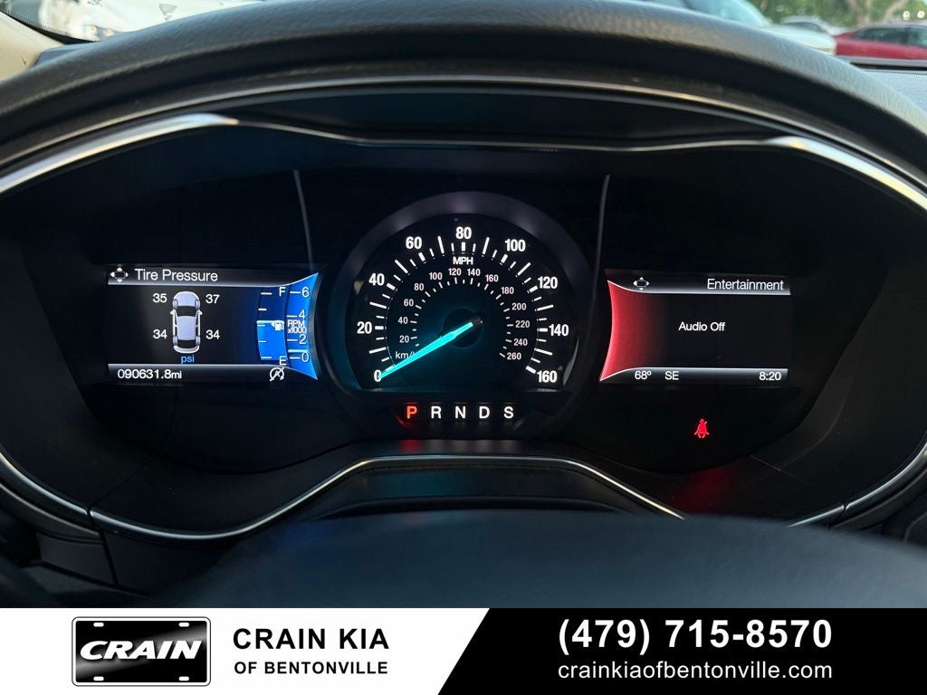 2017 Ford Fusion SE - CLEAN CARFAX