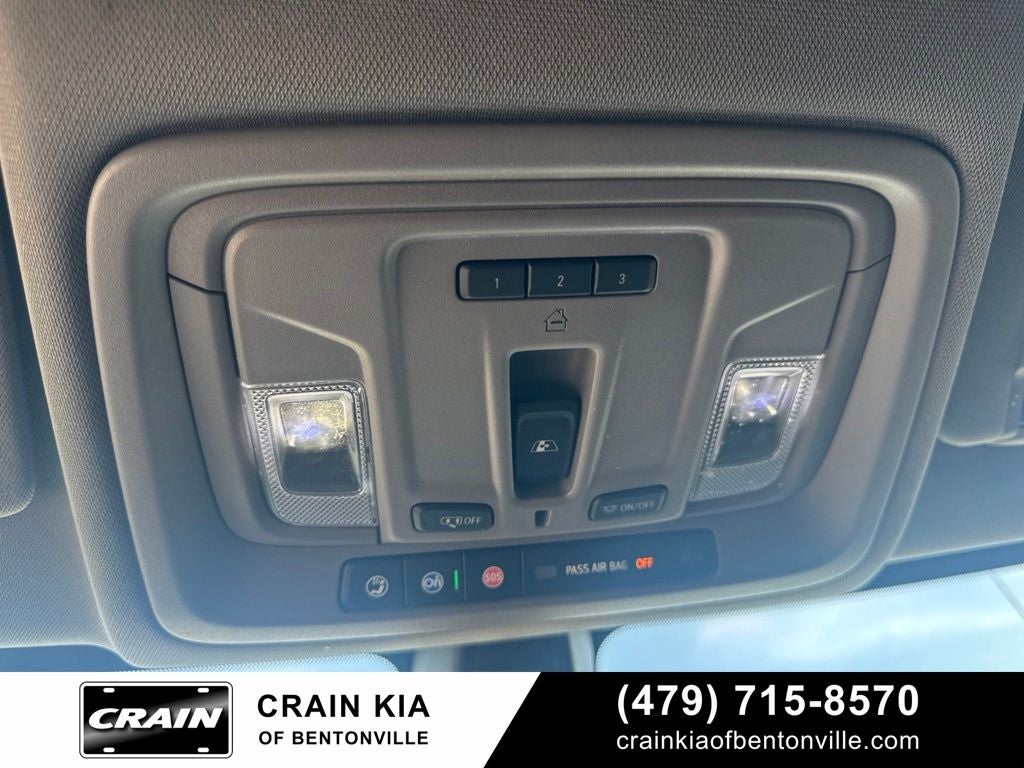 2020 Chevrolet Silverado 1500 LT Trail Boss - 4WD / CLEAN CARFAX / LEATHER