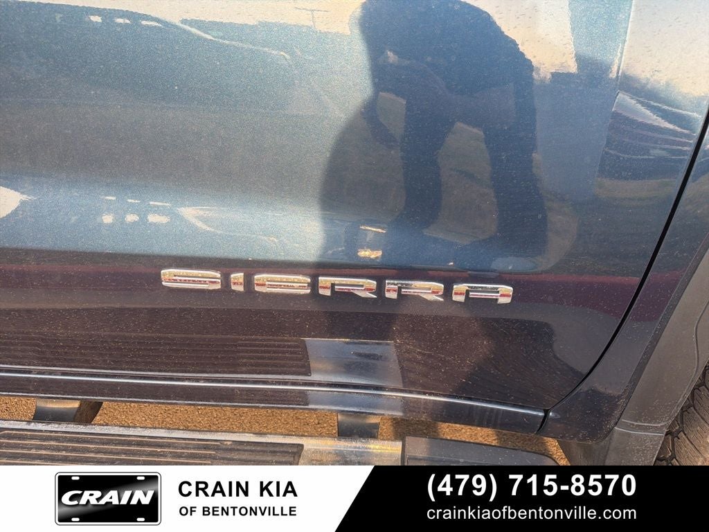 2019 GMC Sierra 1500 SLT - 4WD