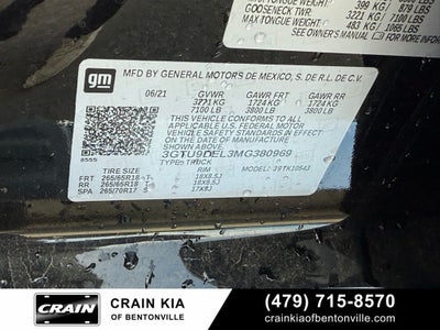 2021 GMC Sierra 1500 SLT - 4WD / CLEAN CARFAX HISTORY