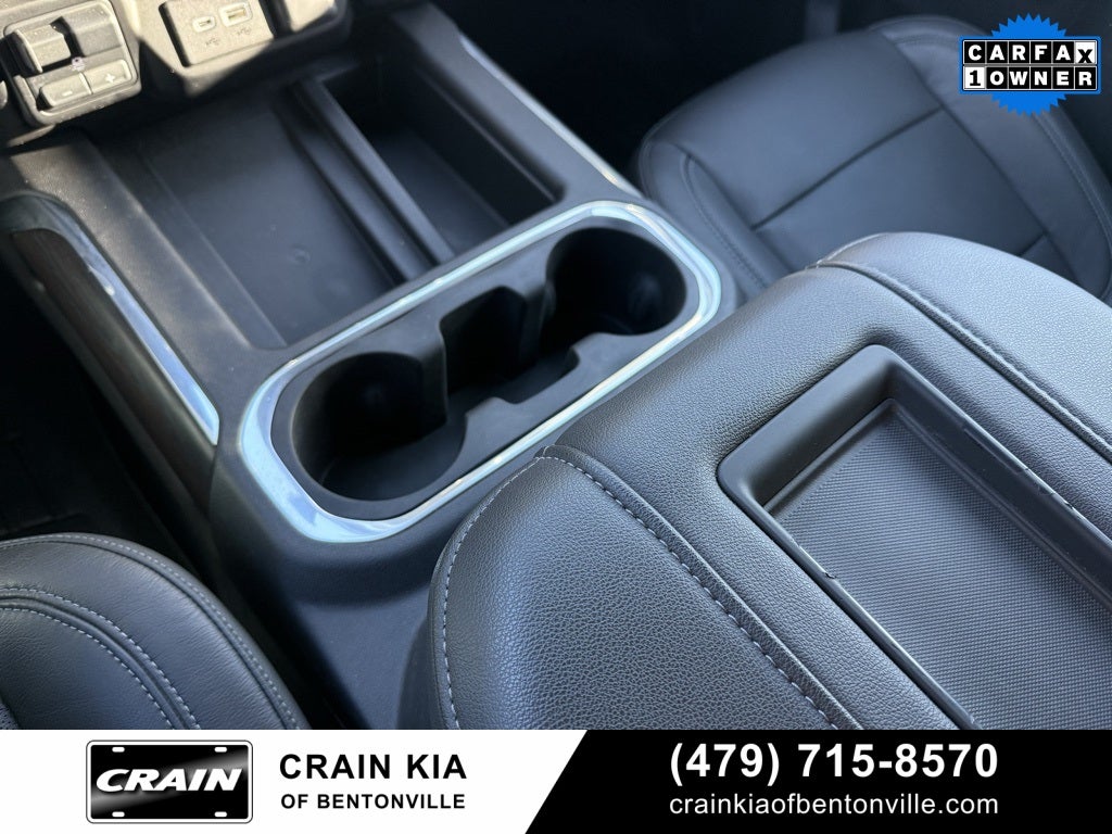 2020 GMC Sierra 1500 SLT - 4WD / CLEAN CARFAX / ONE OWNER