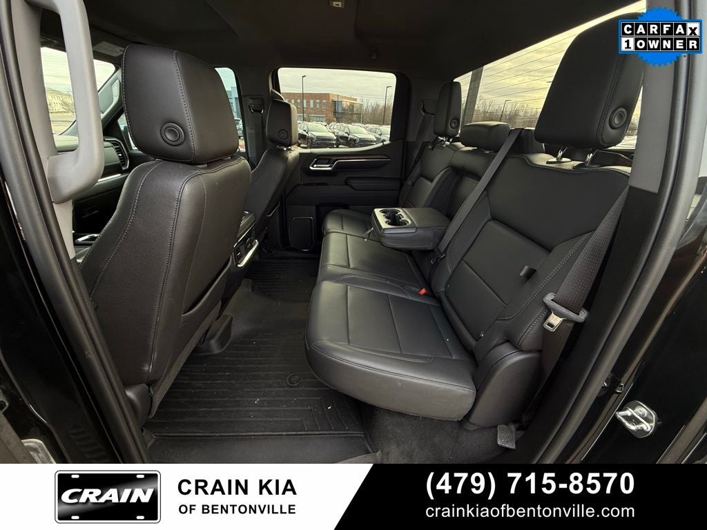 2023 GMC Sierra 1500 SLT - 4WD / CARFAX ONE OWNER