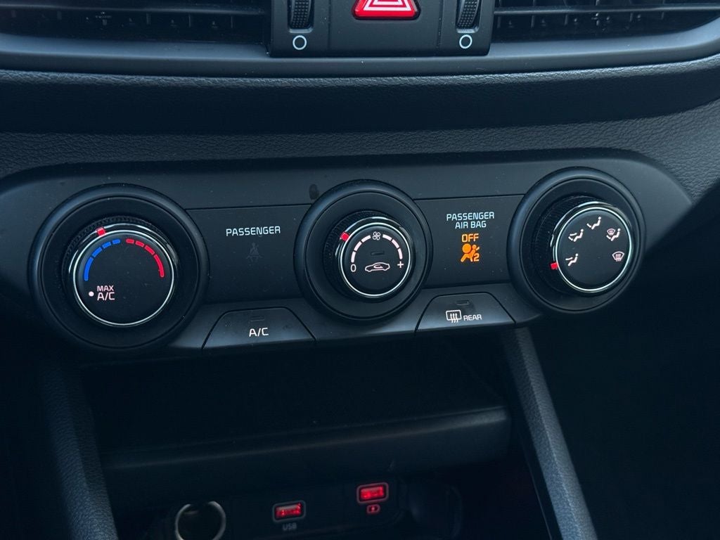 2024 Kia Forte LXS - KIA CPO / CLEAN CARFAX / ONE OWNER