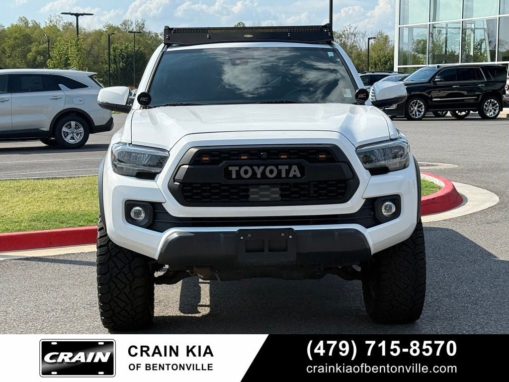 2022 Toyota Tacoma TRD Off-Road Premium V6 - 4WD / SUNROOF / CLEAN CARFAX / LIFTED