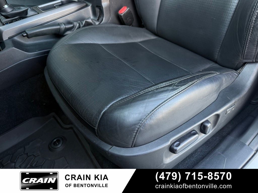 2022 Toyota Tacoma TRD Off-Road Premium V6 - 4WD / SUNROOF / CLEAN CARFAX / LIFTED
