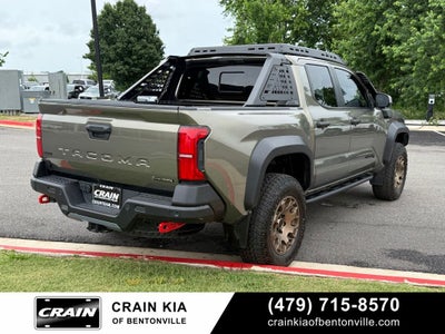 2025 Toyota Tacoma Hybrid Trailhunter - 4WD / CARFAX ONE OWNER
