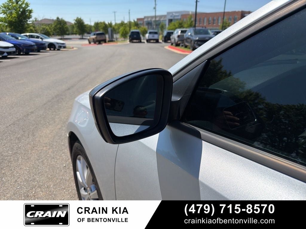 2015 Volkswagen Jetta 1.8T SE - CLEAN CARFAX