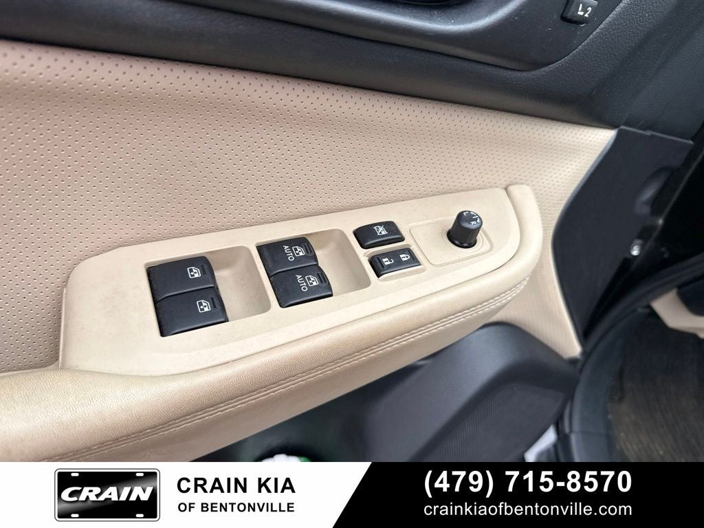 2016 Subaru Outback 2.5i Limited - AWD / SUNROOF / CLEAN CARFAX