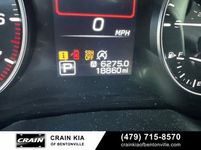 2025 Subaru Outback Premium - AWD / CLEAN CARFAX / ONE OWNER