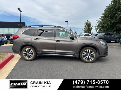 2021 Subaru Ascent Limited - AWD / PANORAMIC SUNROOF / CLEAN CARFAX