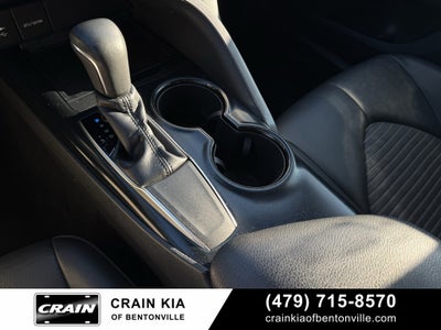 2018 Toyota Camry SE - LEATHER