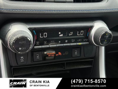 2022 Toyota RAV4 Hybrid XSE - AWD / PANORAMIC SUNROOF / ONE OWNER