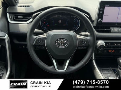 2022 Toyota RAV4 Hybrid XSE - AWD / PANORAMIC SUNROOF / ONE OWNER