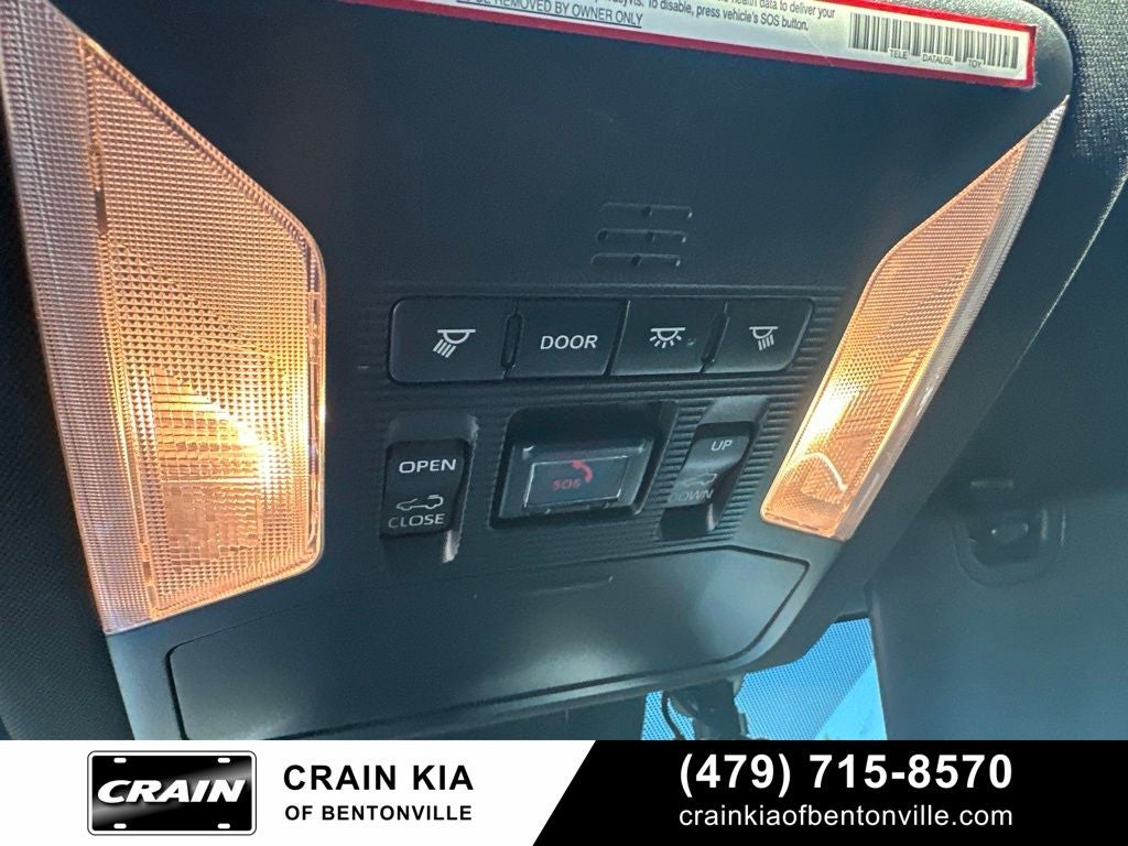 2021 Toyota RAV4 Hybrid XSE - AWD / CLEAN CARFAX / SUNROOF