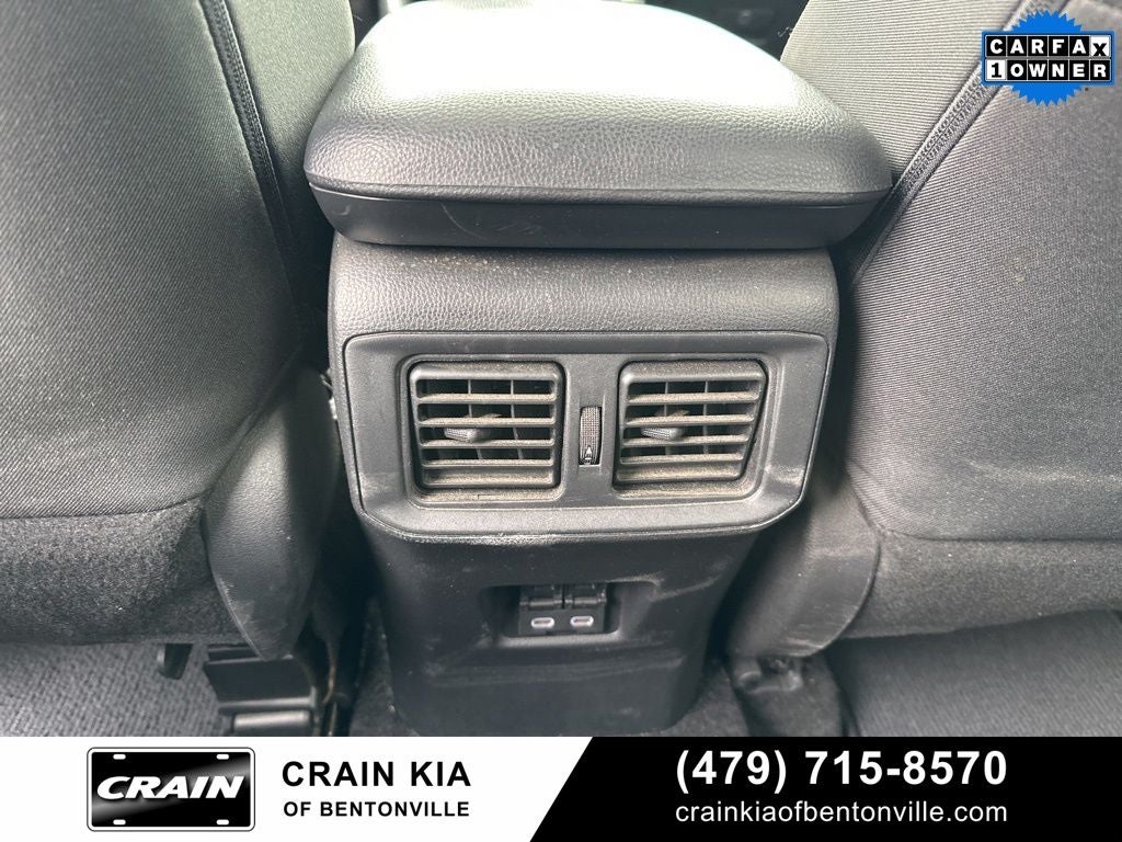 2024 Toyota RAV4 Hybrid SE - AWD / SUNROOF / CLEAN CARFAX / ONE OWNER