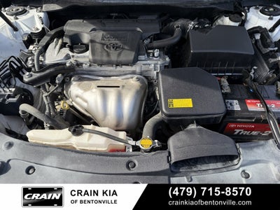 2014 Toyota Camry XLE - SUNROOF