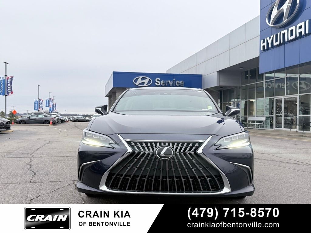 2023 Lexus ES 300h Luxury - CARFAX ONE OWNER