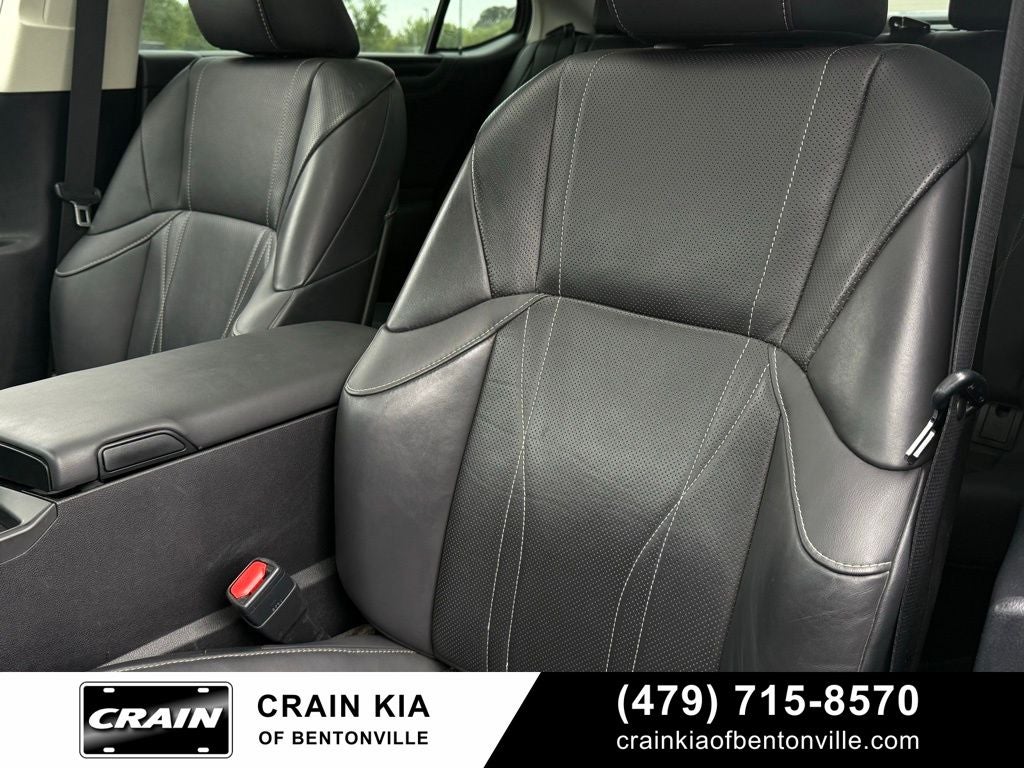 2023 Lexus ES 300h Luxury - CARFAX ONE OWNER