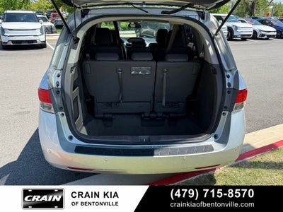 2015 Honda Odyssey Touring - SUNROOF