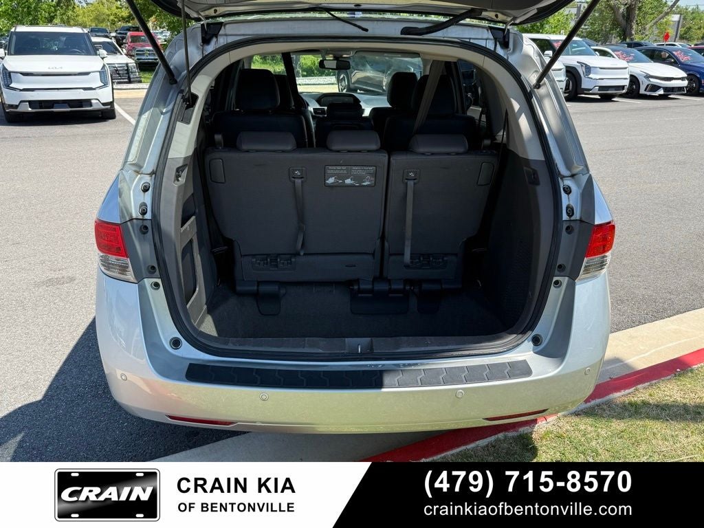2015 Honda Odyssey Touring - SUNROOF