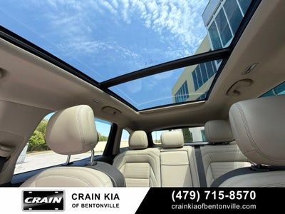 2025 Lincoln Nautilus Reserve - AWD / PANORAMIC SUNROOF / CLEAN CARFAX