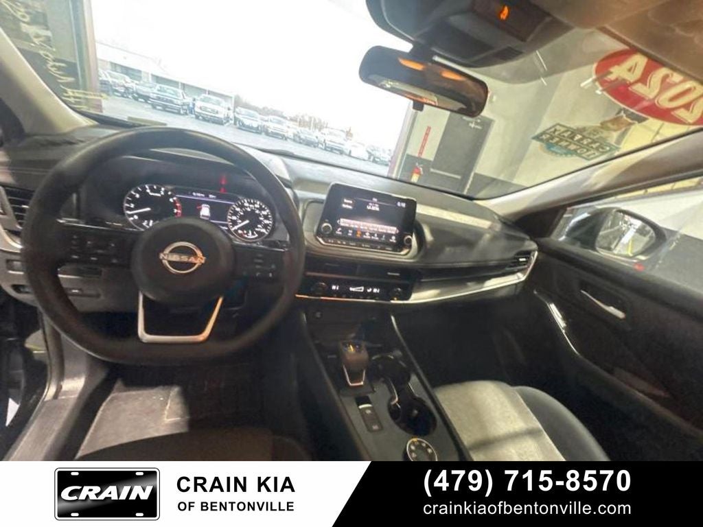 2024 Nissan Rogue SV - AWD / CLEAN CARFAX / ONE OWNER