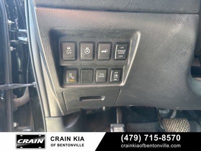 2017 Nissan Pathfinder SL - 4WD / LEATHER / AS-IS DUE TO AGE / MILES