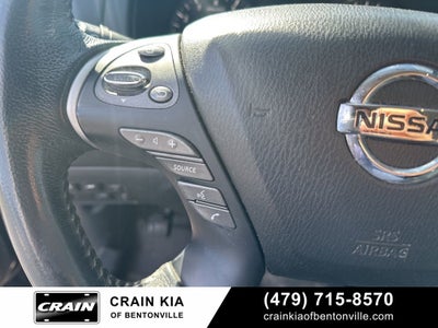 2017 Nissan Pathfinder SL - 4WD / LEATHER / AS-IS DUE TO AGE / MILES