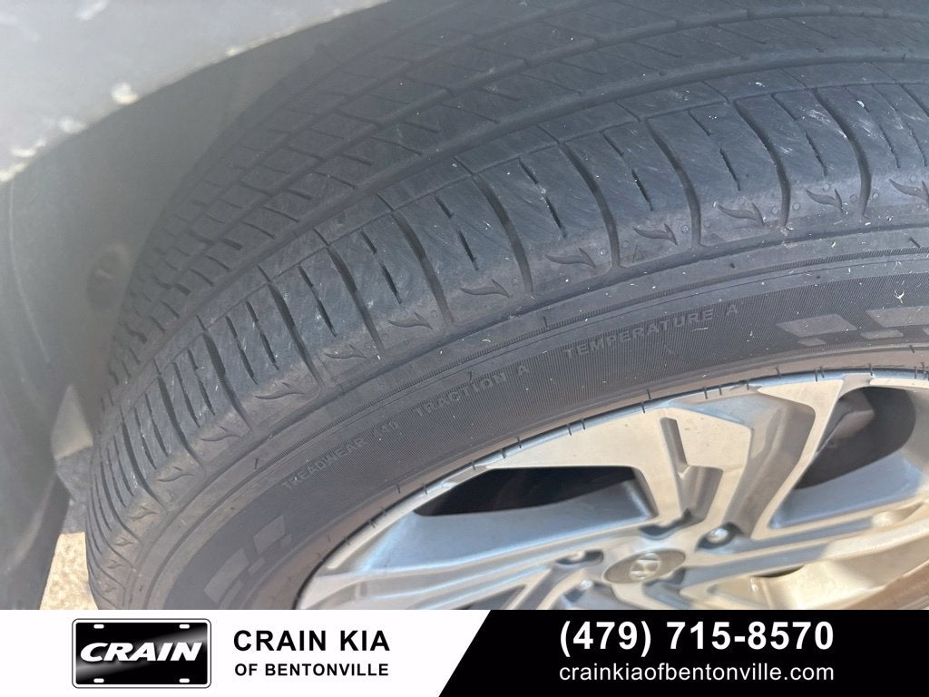 2022 Hyundai Santa Fe SEL - CLEAN CARFAX