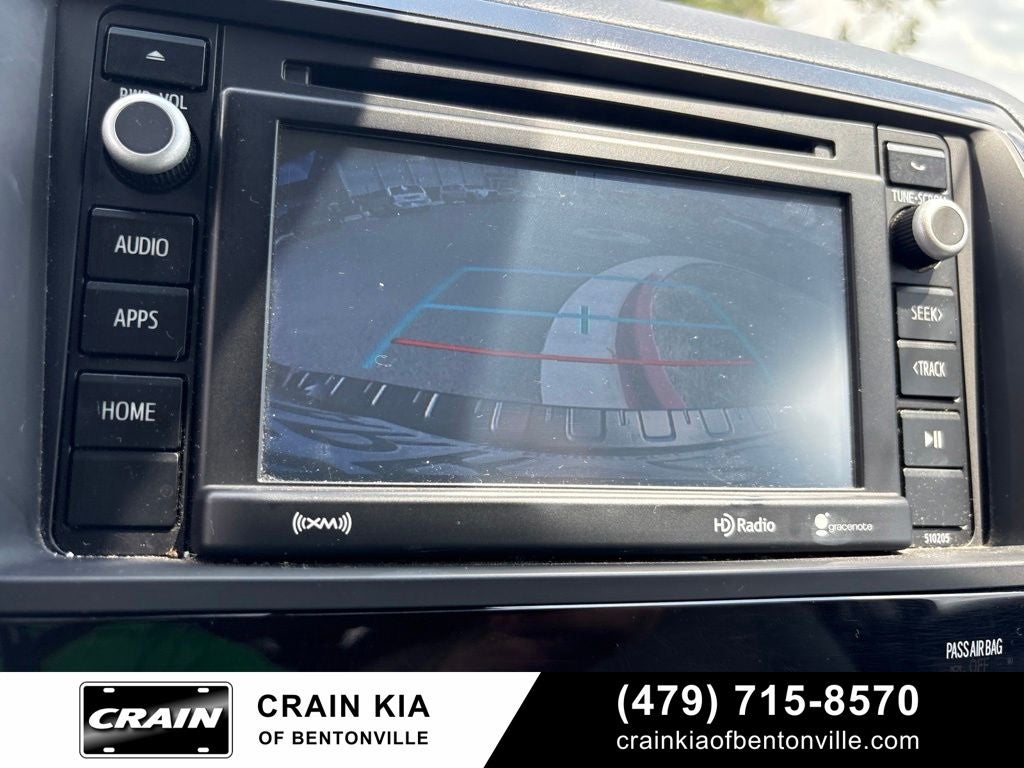 2018 Toyota Sequoia SR5 5.7L V8 - 4WD / SUNROOF