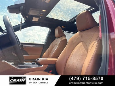 2022 Toyota Highlander Platinum - AWD / PANORAMIC SUNROOF / CLEAN CARFAX