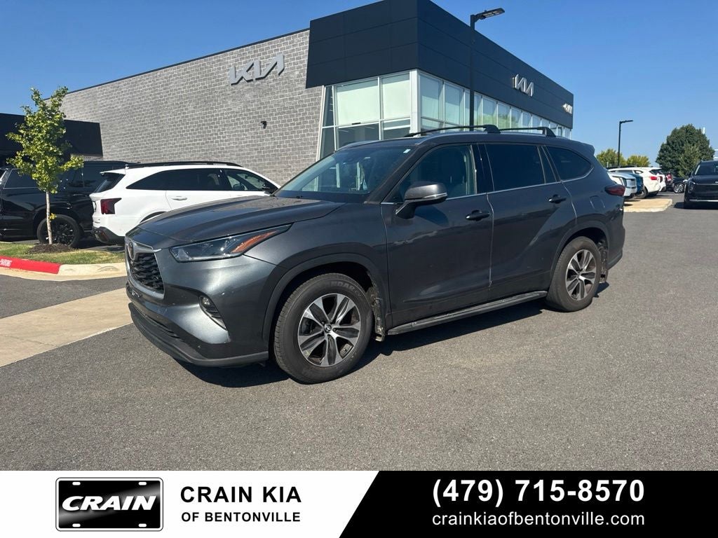 2021 Toyota Highlander XLE