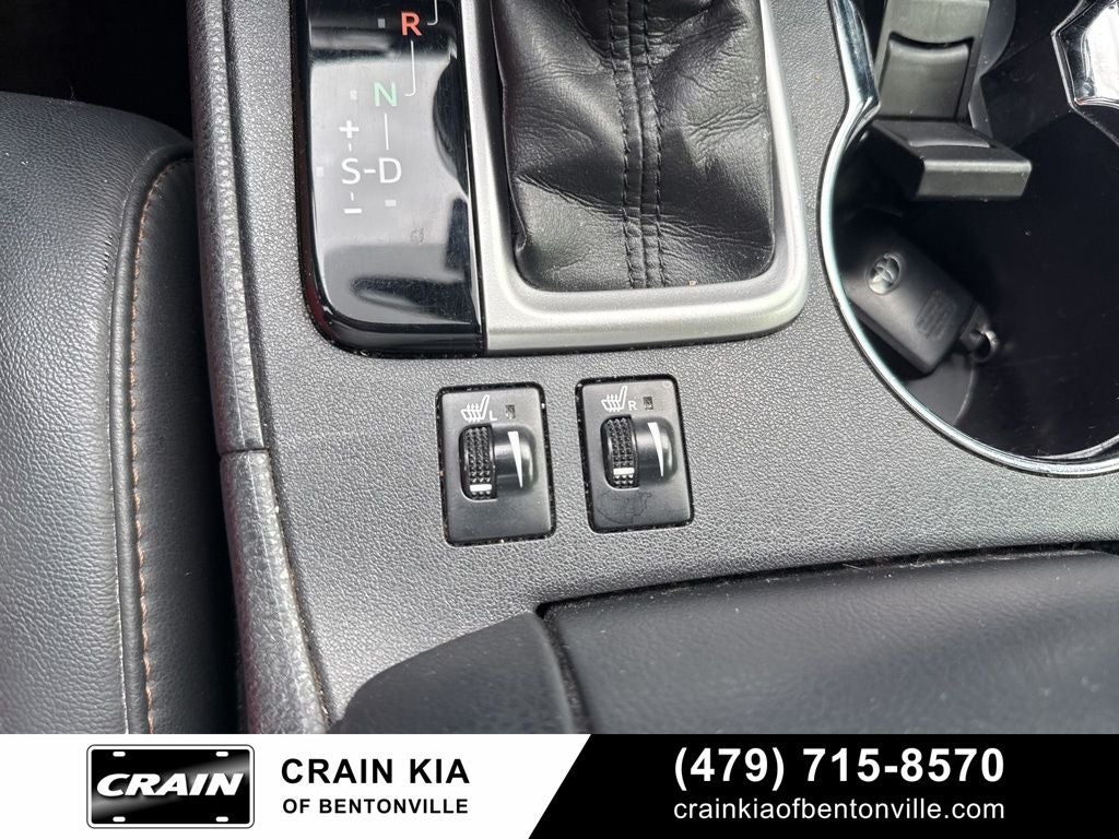 2016 Toyota Highlander XLE V6 - SUNROOF / CLEAN CARFAX / 3RD ROW