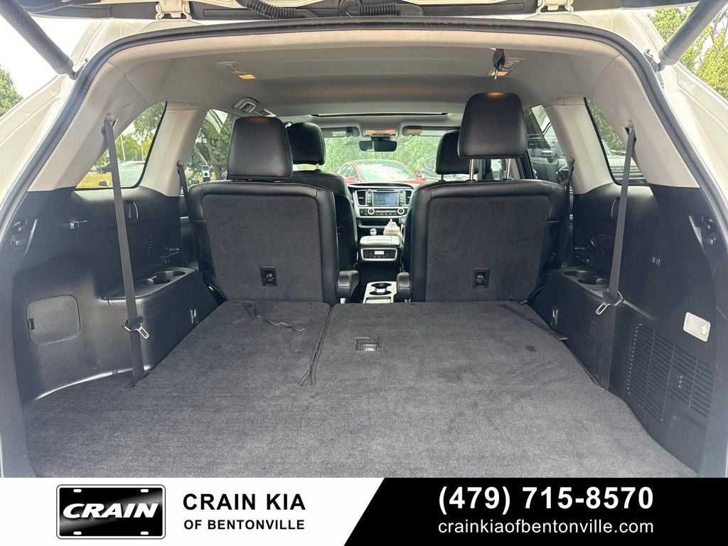 2019 Toyota Highlander SE - SUNROOF / CAPTAIN'S CHAIRS