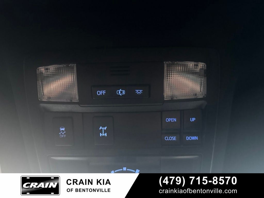2017 Toyota Tacoma TRD Off-Road Premium V6 - 4WD / SUNROOF / CLEAN CARFAX