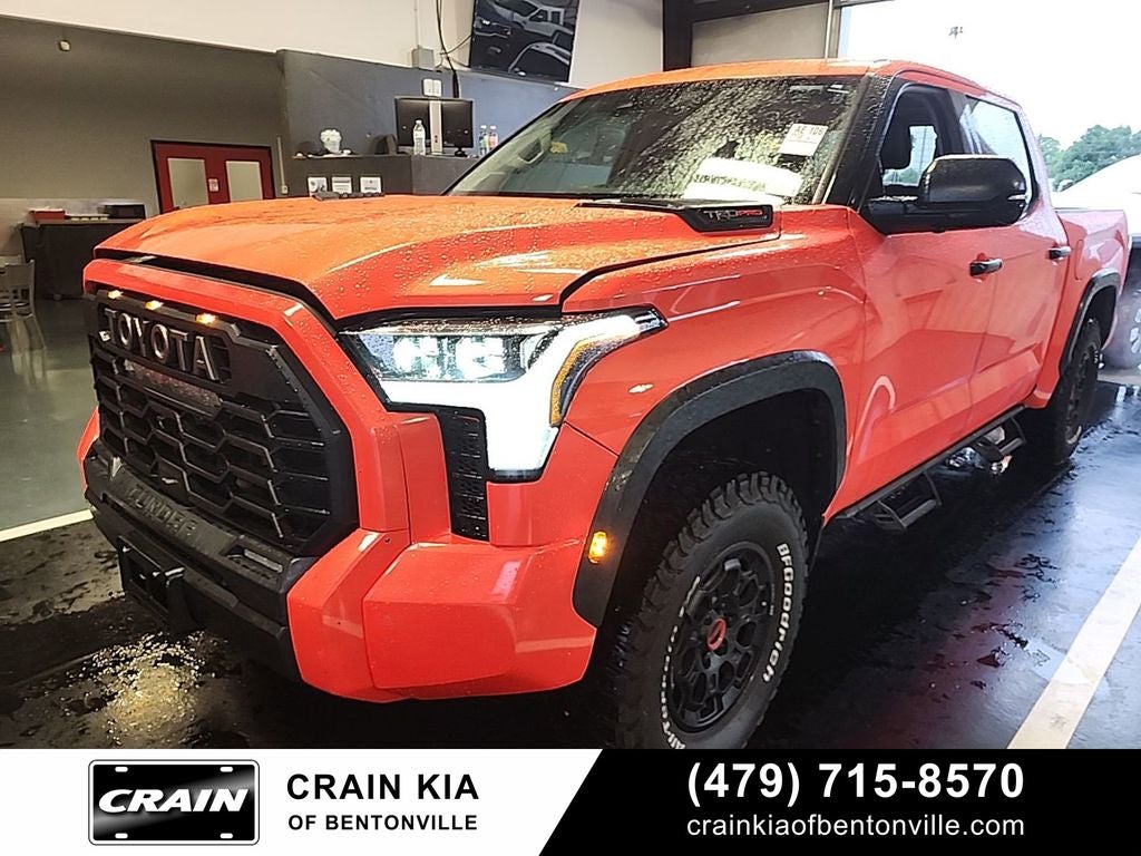 2023 Toyota Tundra Hybrid TRD Pro - 4WD / PANORAMIC SUNROOF / 1-OWNER