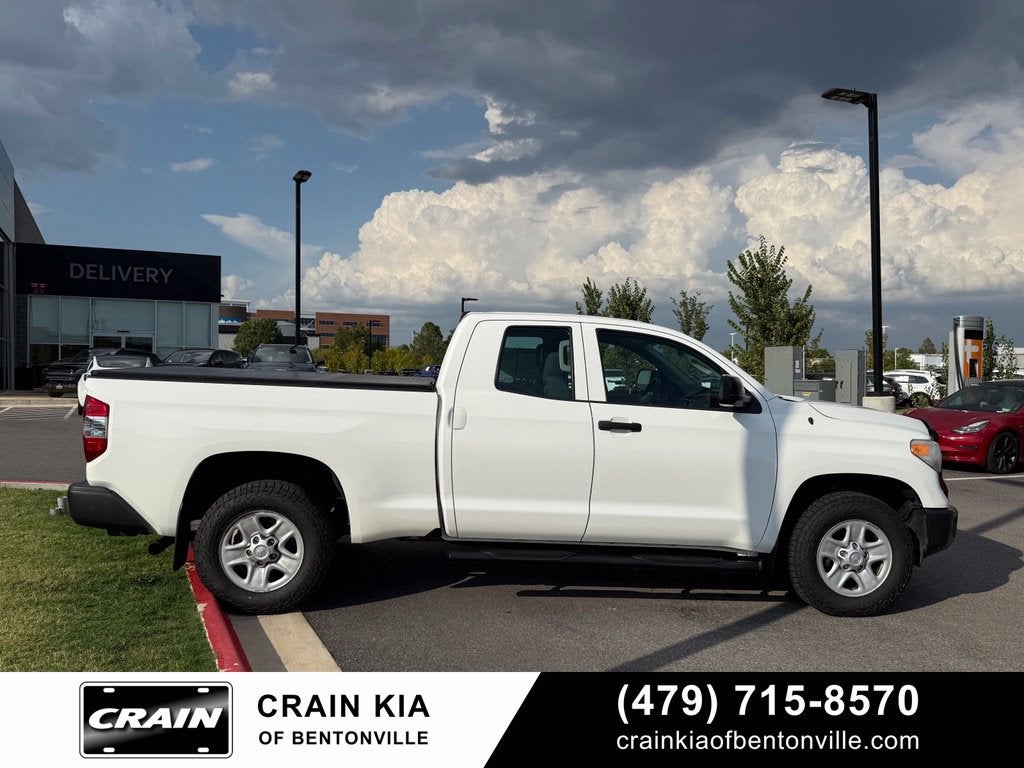 2015 Toyota Tundra SR