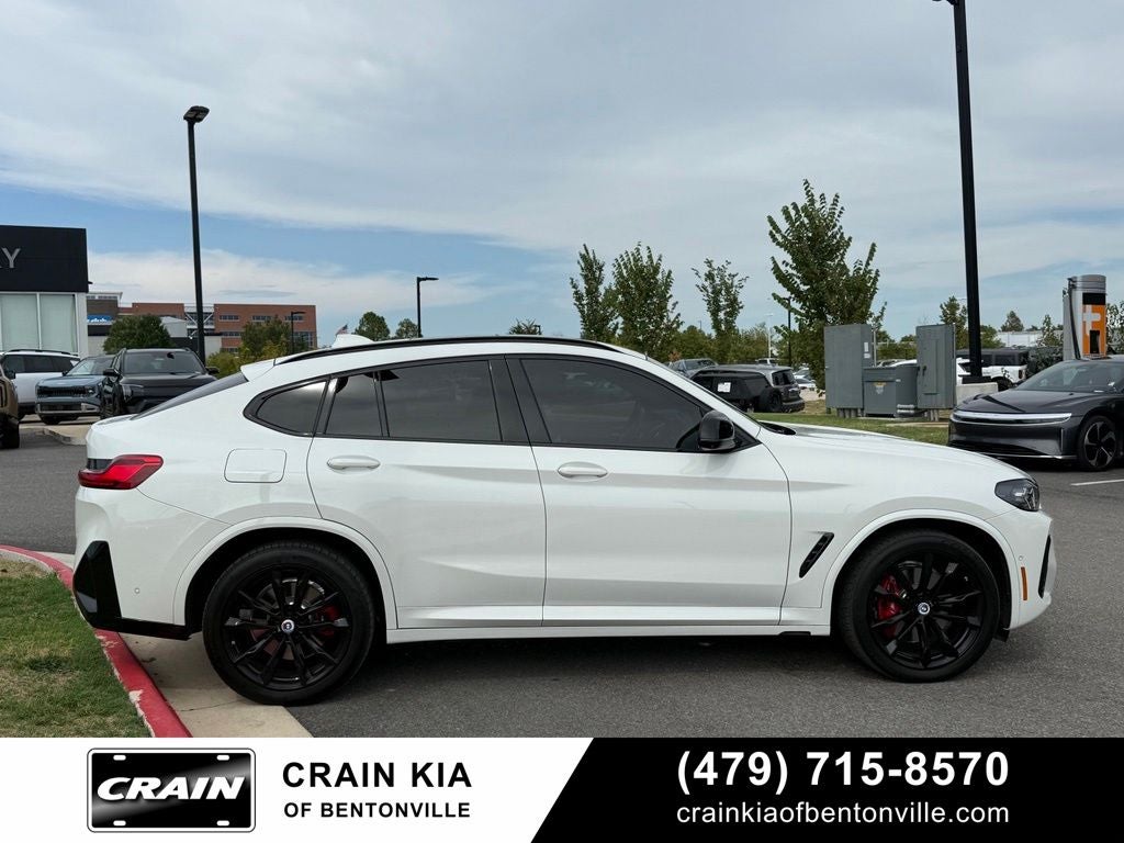 2023 BMW X4 M40i